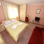 Ada - Otoka 3* Сараево
