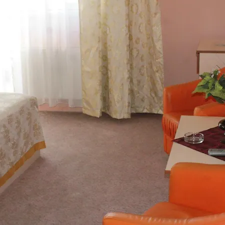 Ada - Otoka Hotel 3*