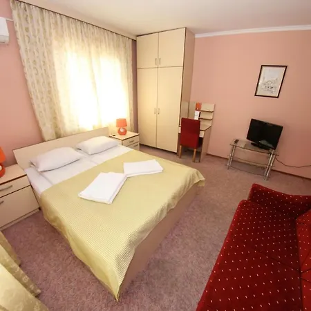 Ada - Otoka 3* Sarajevo
