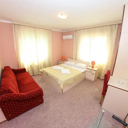 Ada - Otoka Hotel 3*