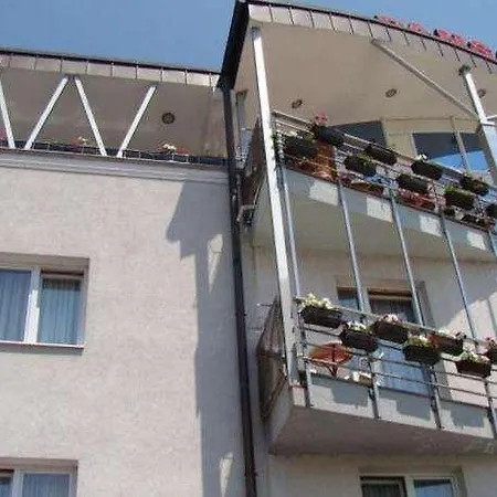 Ada - Otoka Szálloda