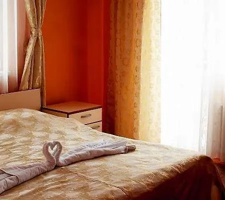 Ada - Otoka Hotell