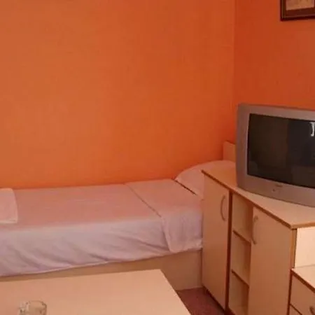 Hotel Ada - Otoka SJJ