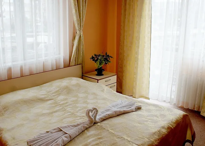 Hotel Ada - Otoka 3*